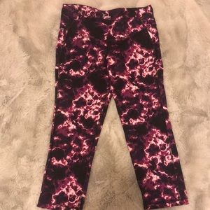 Medium, Old Navy, cropped leggings